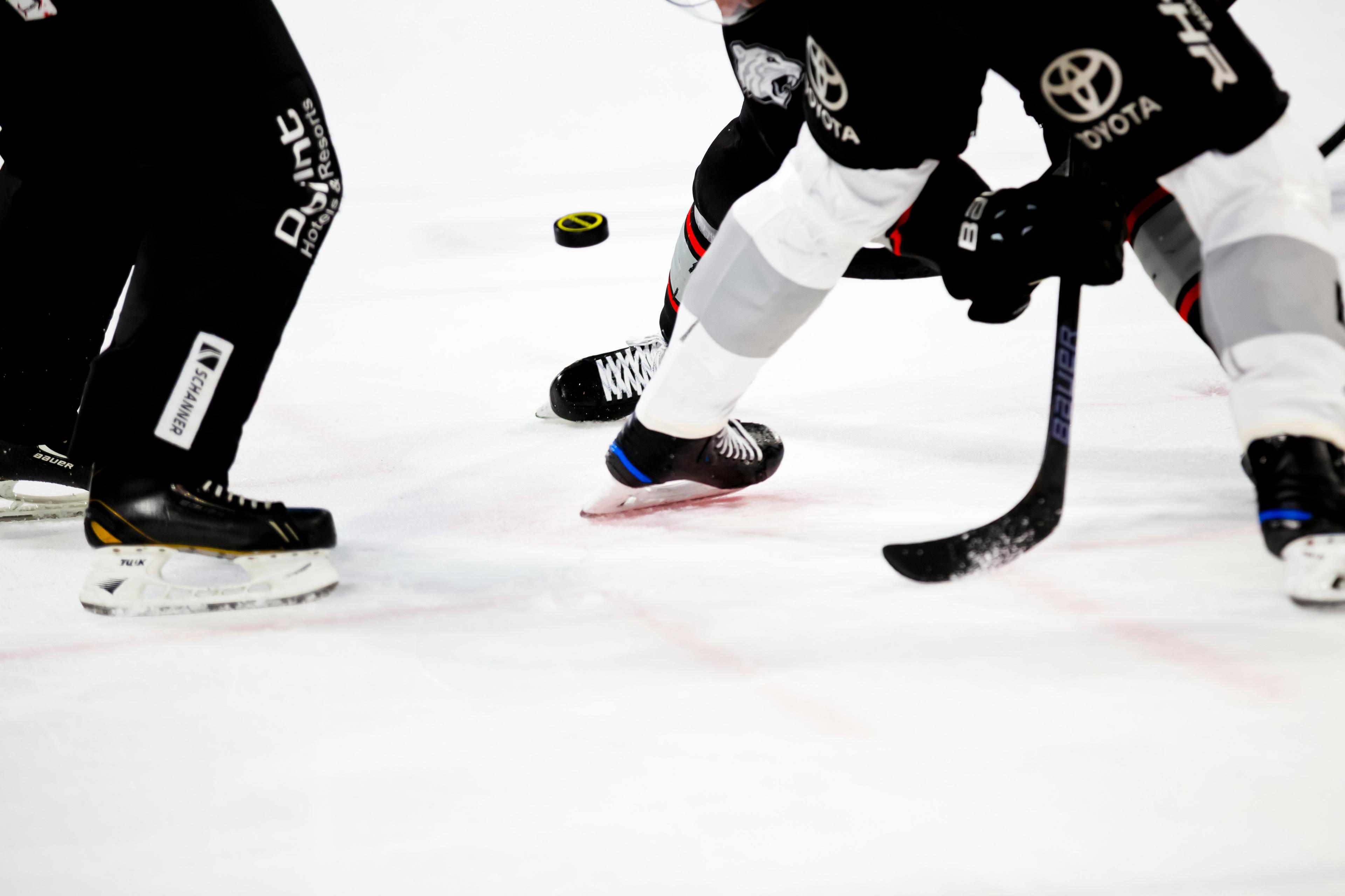 How to Start a Youth Hockey Club (Grants, Rink Access, and Getting Organized)