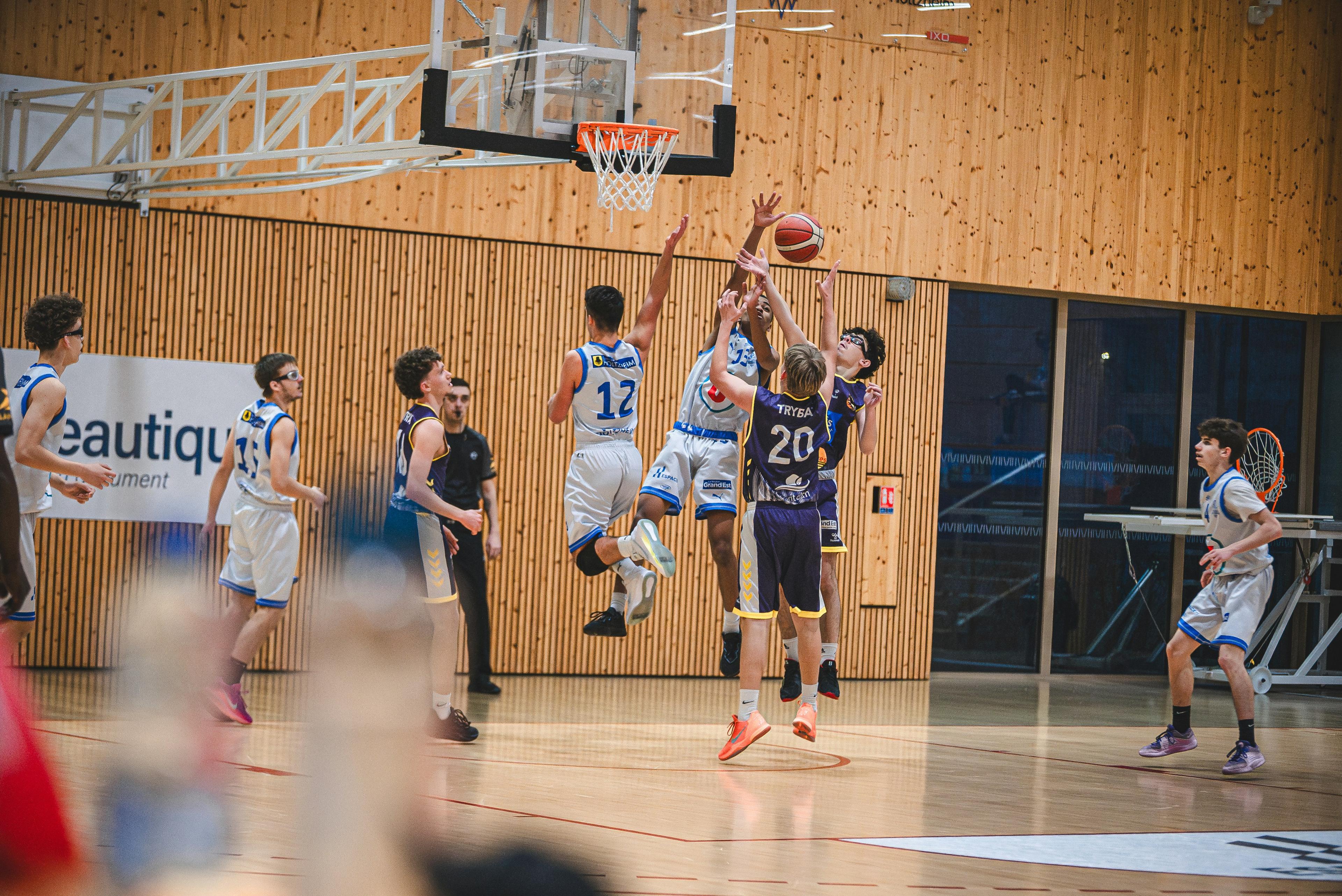 JerseyWatch vs TeamSnap vs Waresport: Which Sports Club Platform Actually Wins in 2027?
