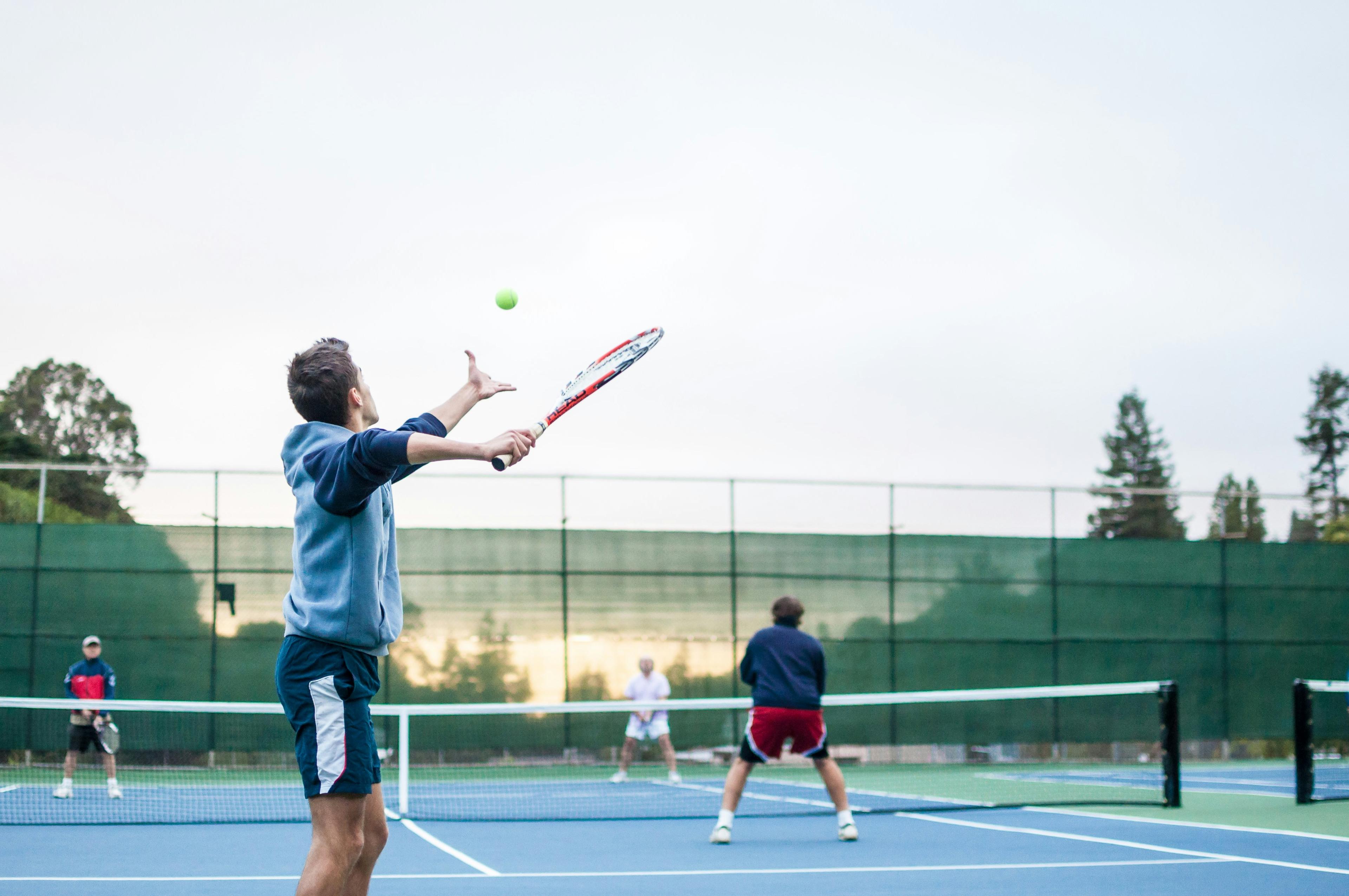 Tennis School Software: What Instructional Tennis Schools Need for Classes and Curriculum